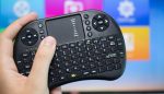 Беспроводная мини клавиатура, русская с тачпадом и подсветкой UKC i8 2.4G для Smart TV, клавиатура пульт — фото 3