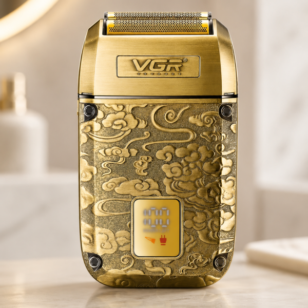 Бритва VGR V 336 Gold / Шейвер аккумуляторная с тройным лезвием / Электробритва 8500 об/мин