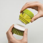 Щетка для мытья посуды с дозатором для моющего средства Soap Brush — фото 4